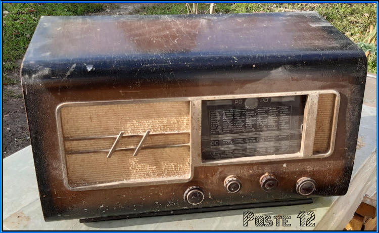 poste 12 1er