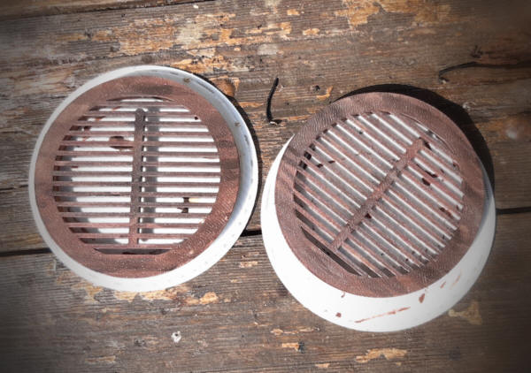grille en peinture